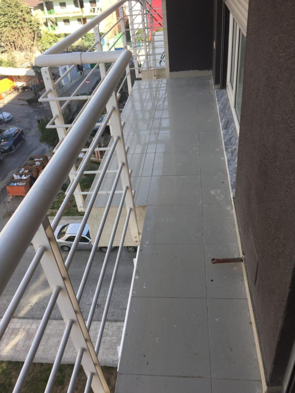 Rruga Don Bosko Apartment ティラナ エクステリア 写真
