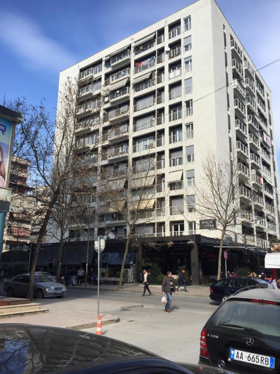 Rruga Don Bosko Apartment ティラナ エクステリア 写真